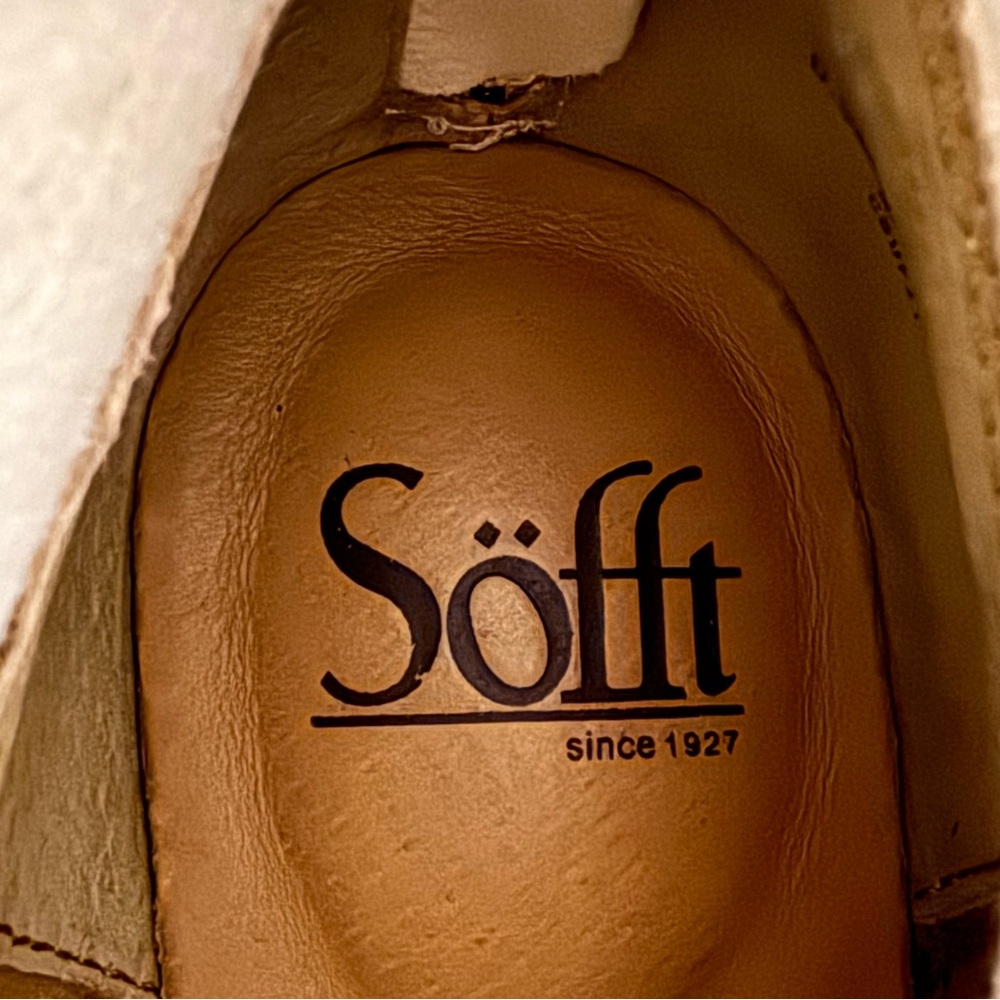 Sofft Aisley Beige Leather Ankle Boots Leather Zip Booties Size 6.5 - Picture 2 of 13